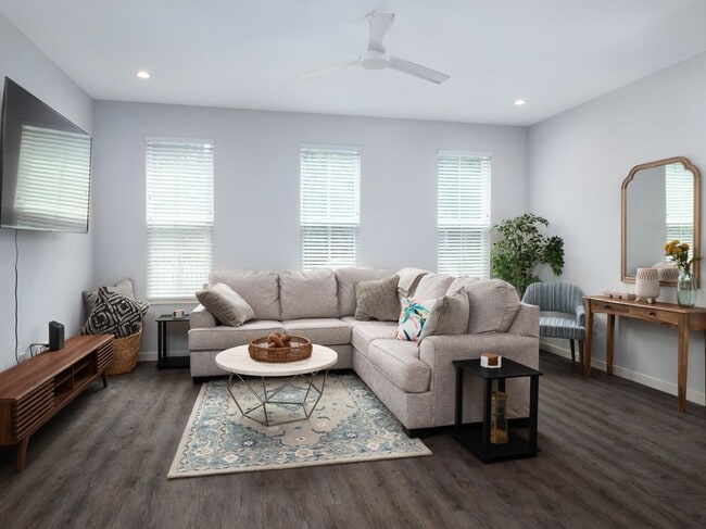 Photo - 4 Bedroom, 4 Bathroom House