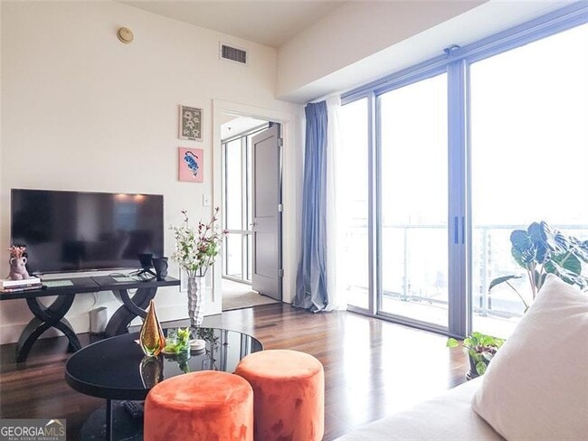 Photo - 1100 Howell Mill Rd NW Unit #713