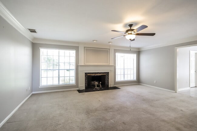 Photo - 3102 Hickory Falls Dr