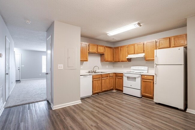 Photo - Brookside Pointe Apartments