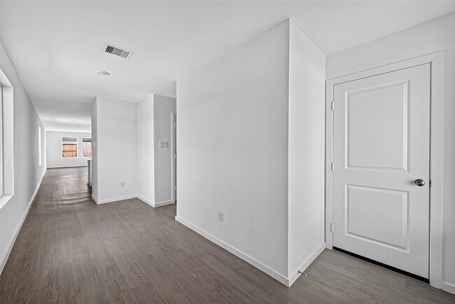 Photo - 26843 Cascade Sunrise St