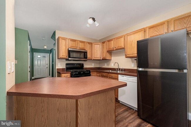 Photo - 129 Buckley Dr