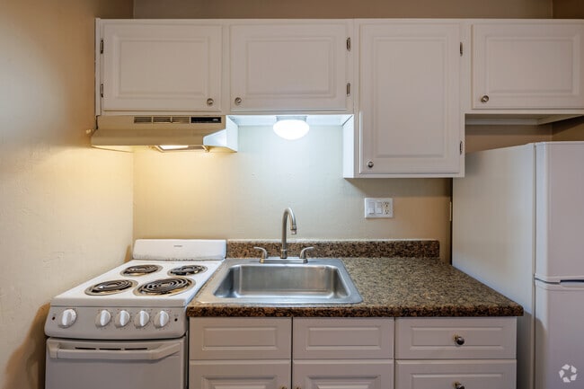 1BR, 1BA -516SF (Standard)