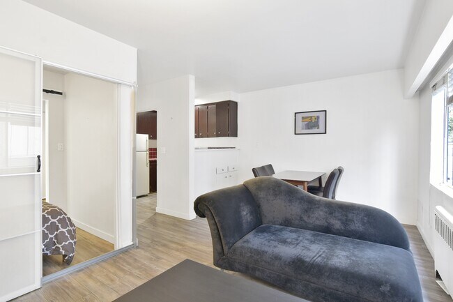 Photo - 1540 Haro St Unit 1B