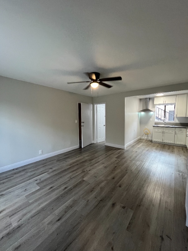 Photo - 5955 Main St Unidad 10