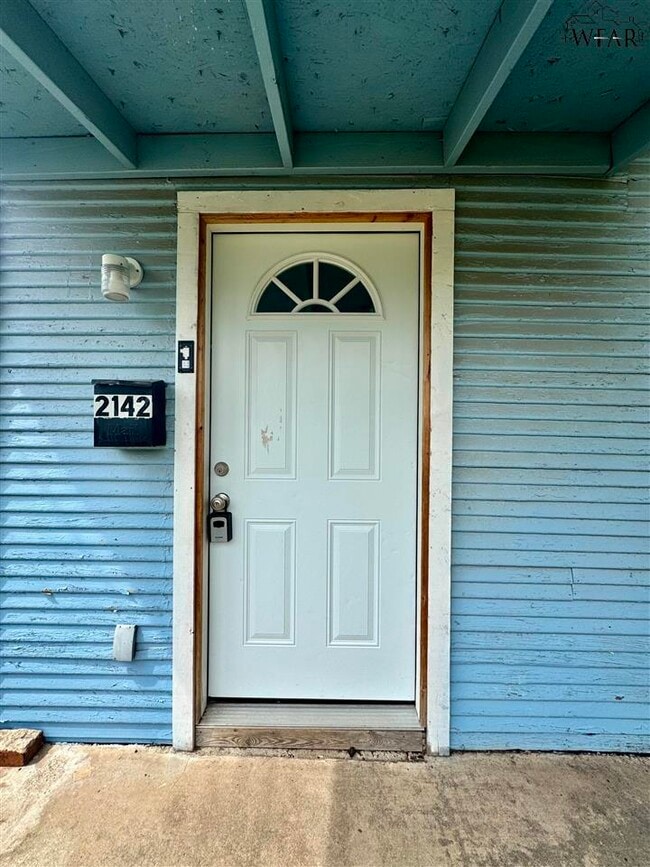 Photo - 2142 Avenue E House