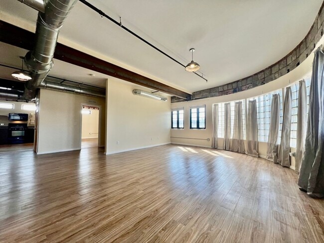 Photo - Stylish Olde Town Arvada Loft