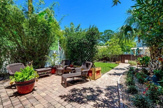 Photo - Charming Cottage in the Heart of Amelia Island: Your Perfect Rental Haven!