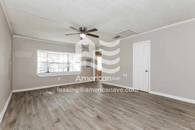 Photo - 364 Fairhill Dr