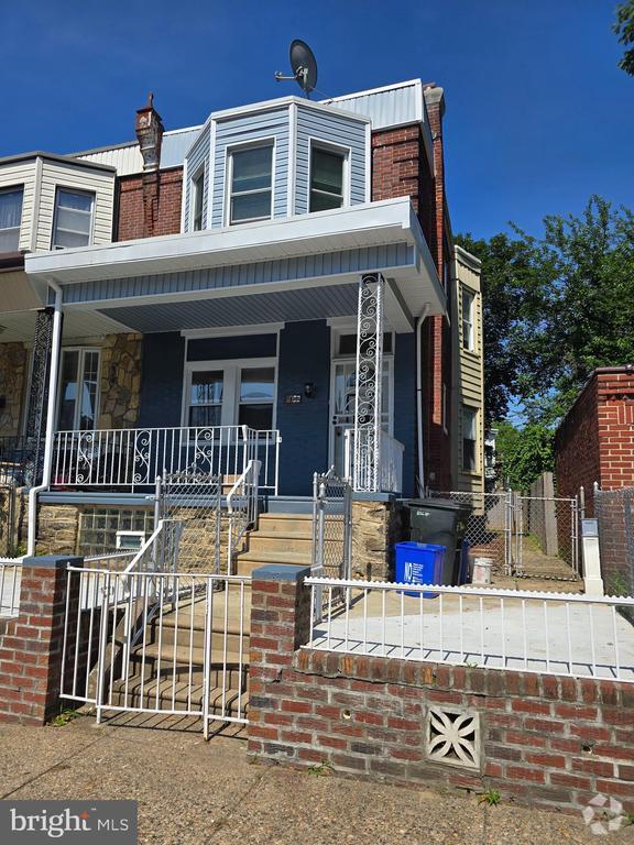 Building Photo - 5052 N Warnock St Rental