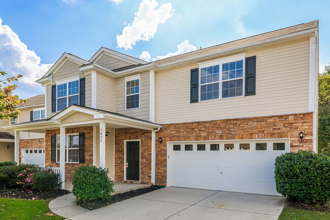 Building Photo - 2022 Savannah Hills Dr Rental