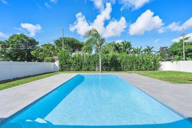 Photo - 4309 Jackson St