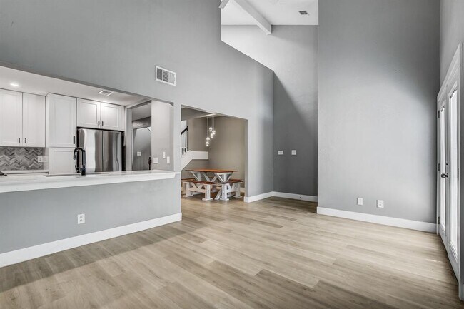 Photo - 1010 W Rundberg Ln Unit 24