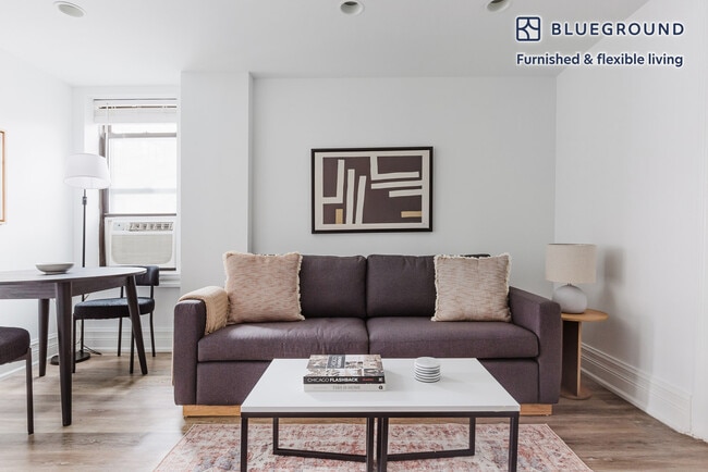 Photo - 240 W 73rd St Unidad FL6-ID1596