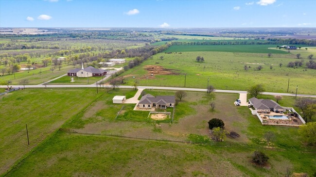 Photo - 5210 Cedar Creek Rd