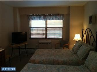 Photo - Elkins Park House