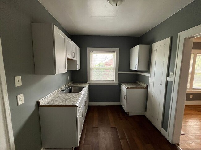 Photo - 9124 Pinehurst St