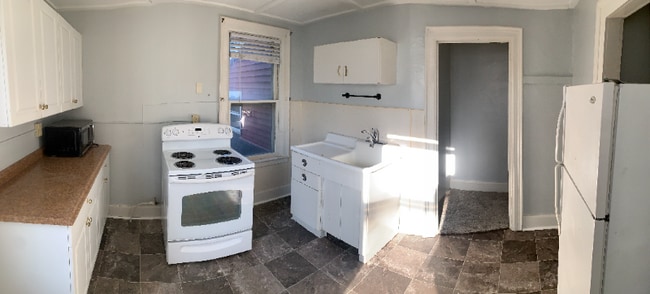 Photo - 135 Ontario St