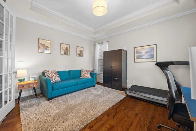 Photo - Fully Furnished 3BR Retreat in Riverwalk | Office + Screened Patio