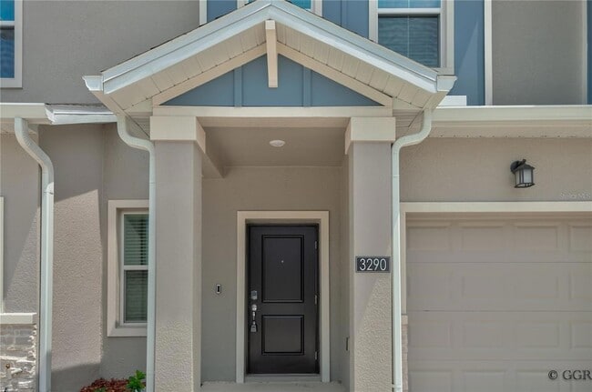 Building Photo - 3290 Laurent Lp