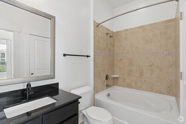 1BD,1BA - 811SF - Bathroom