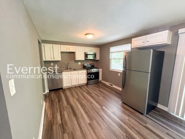 Photo - 279 Hazel Rd