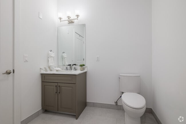 2BR, 2BA - Bathroom