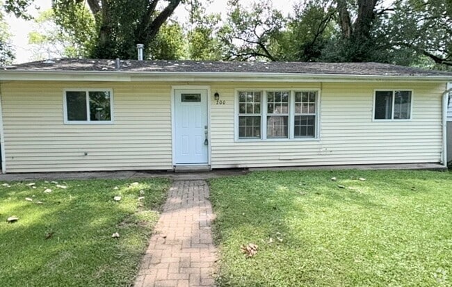 Building Photo - 200 Elbring Dr Rental