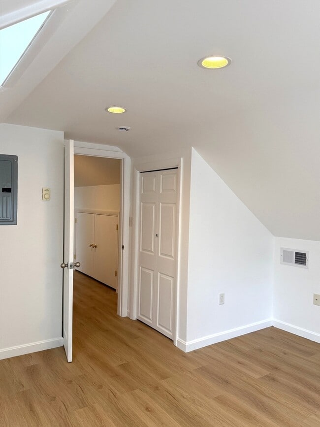 Photo - 23 Rendall Pl Unit 2