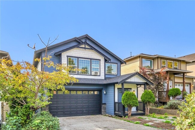 Building Photo - 302 Ave. -