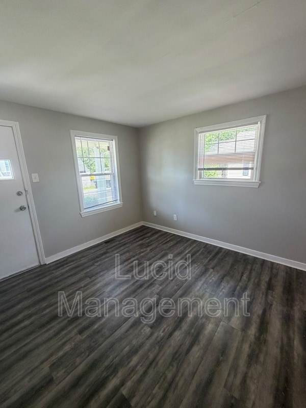 Photo - 1510 Alma Ave