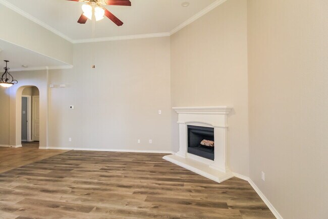 Photo - 3205 Stonecrop Trail