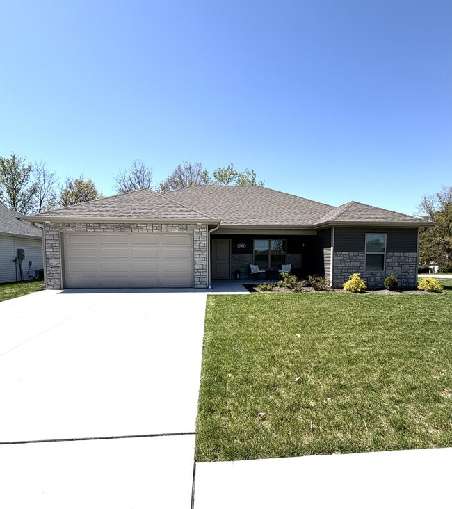 Building Photo - 5406 Sweetgum Cir