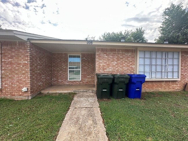 Photo - 2 Bedroom 1.5 Bath