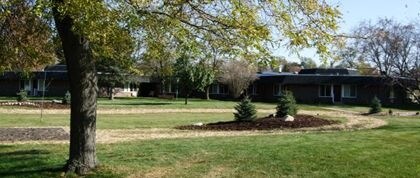 Photo - Courtyard at Willow Woods