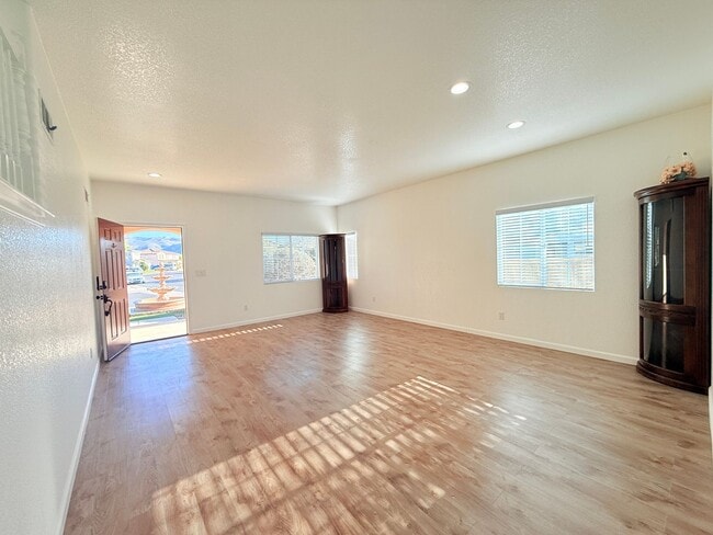 2023 San Antonio Ct