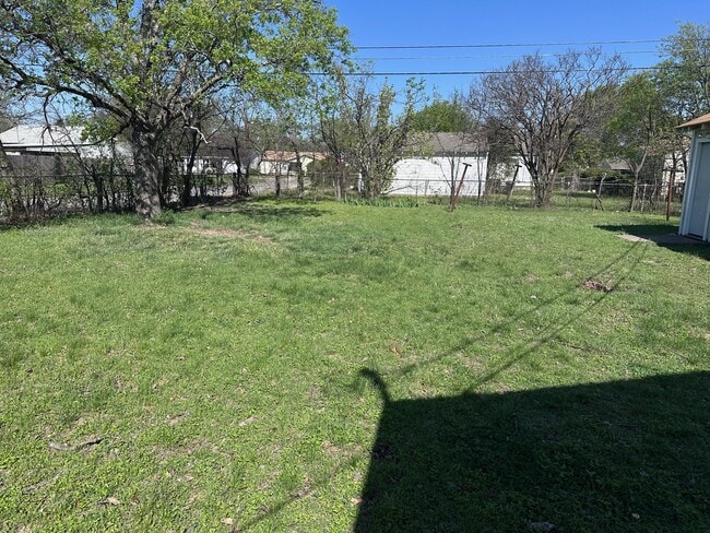 Photo - 3625 Maple Ave