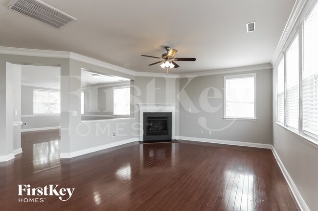 Photo - 344 Edgecroft Way