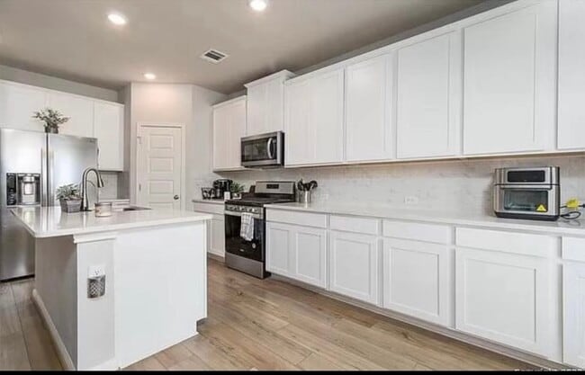 Photo - 12947 Irvin Path