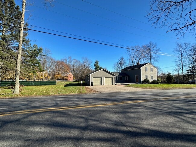 Vista frontal - 480 Newington Rd