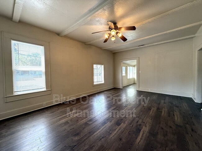 Photo - 1205 Warner St