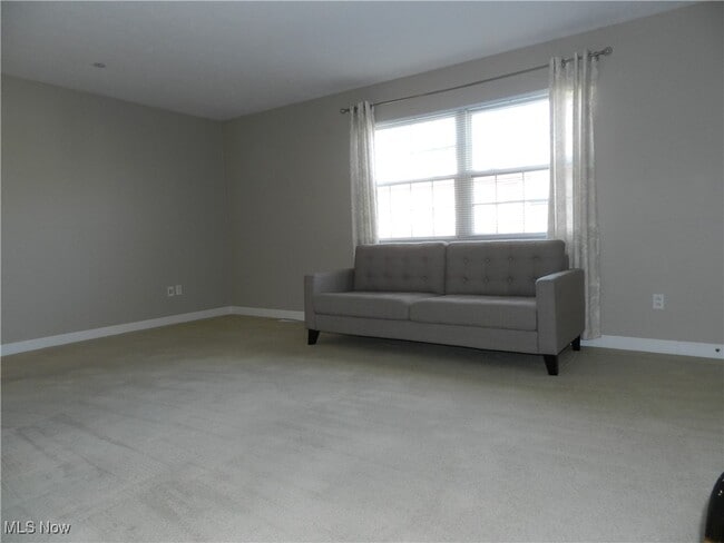 Photo - 2885 Pease Dr Unit 106