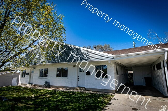 Building Photo - 202 W 2050 N