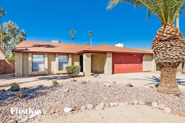 Photo - 10632 N 39th Ave