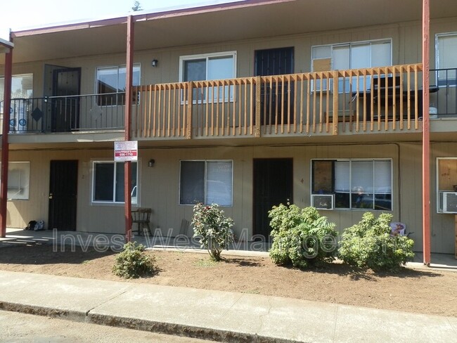 Photo - 1806 W Fourth Plain Blvd Unidad #2 Rental