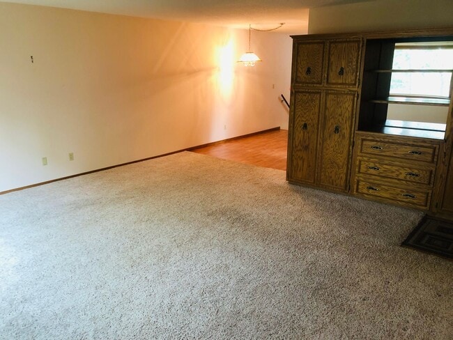 Photo - 14 9th Ave SE Unidad A