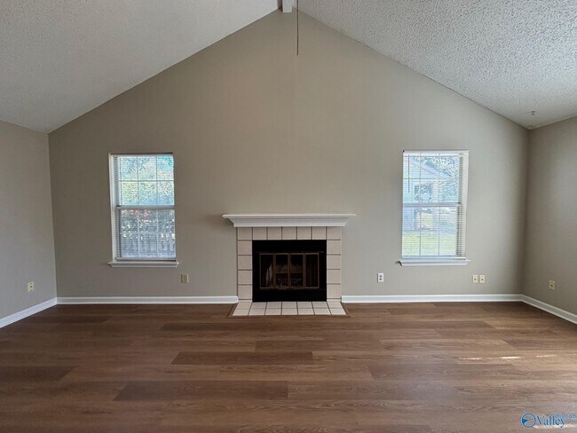 Photo - 2536 Clovis Rd SW