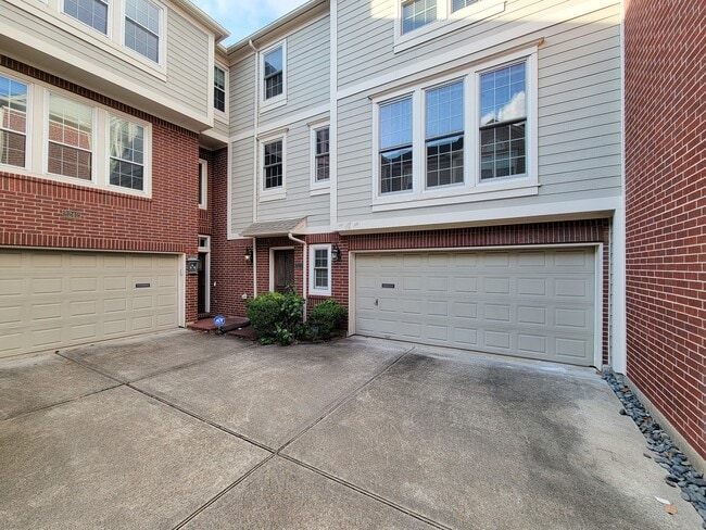 Photo - 2208 Taft St