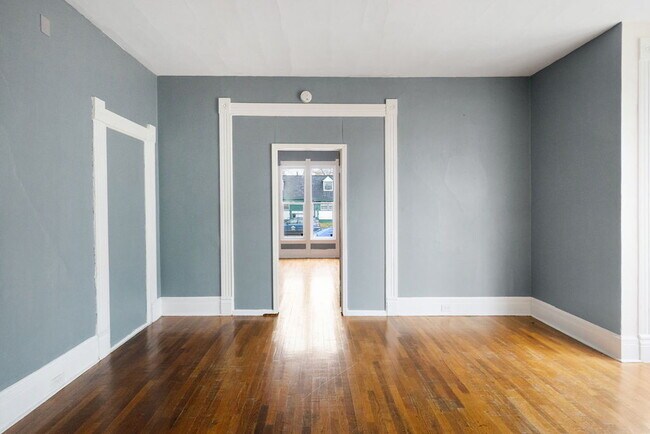 Photo - Apartment Near Downtown Muskegon Unit 1