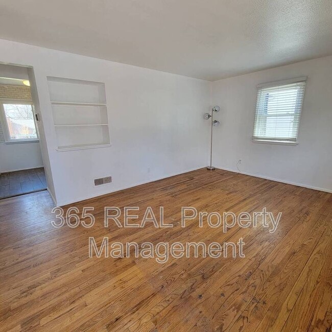 Photo - 2432 16th Ave